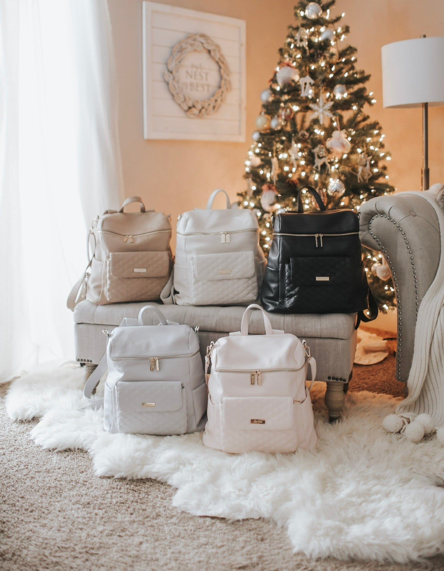 Diaper Bags That Do More: Multi-Functional Holiday Gifts for Parents