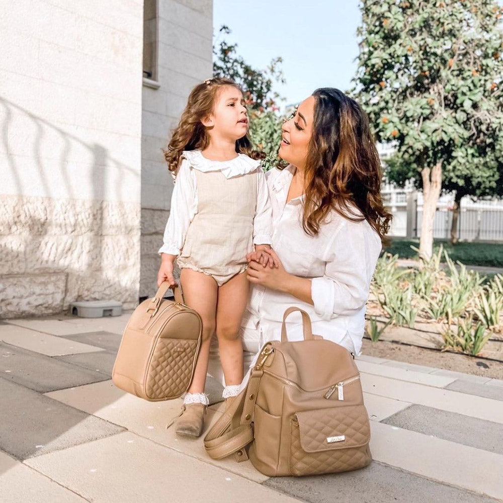 The Trend Behind Mommy Bags: The Reliable Choice For Mothers Everywhere