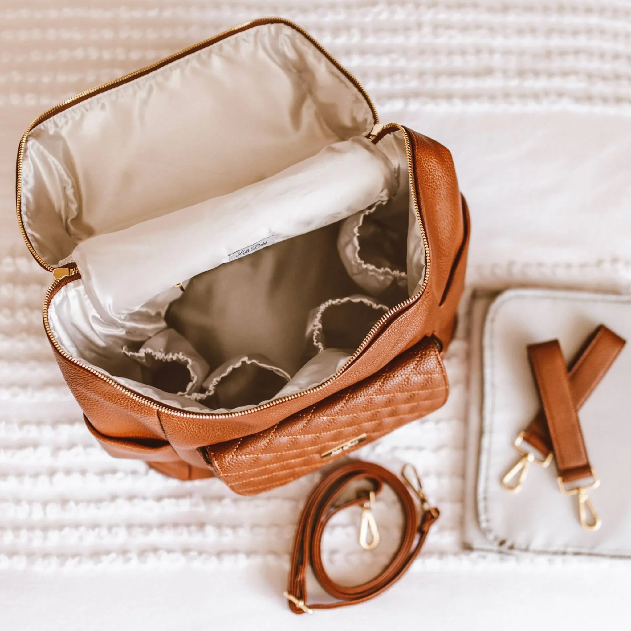 Diaper Caramel Brown Should and Stroll|- Luli Bebé