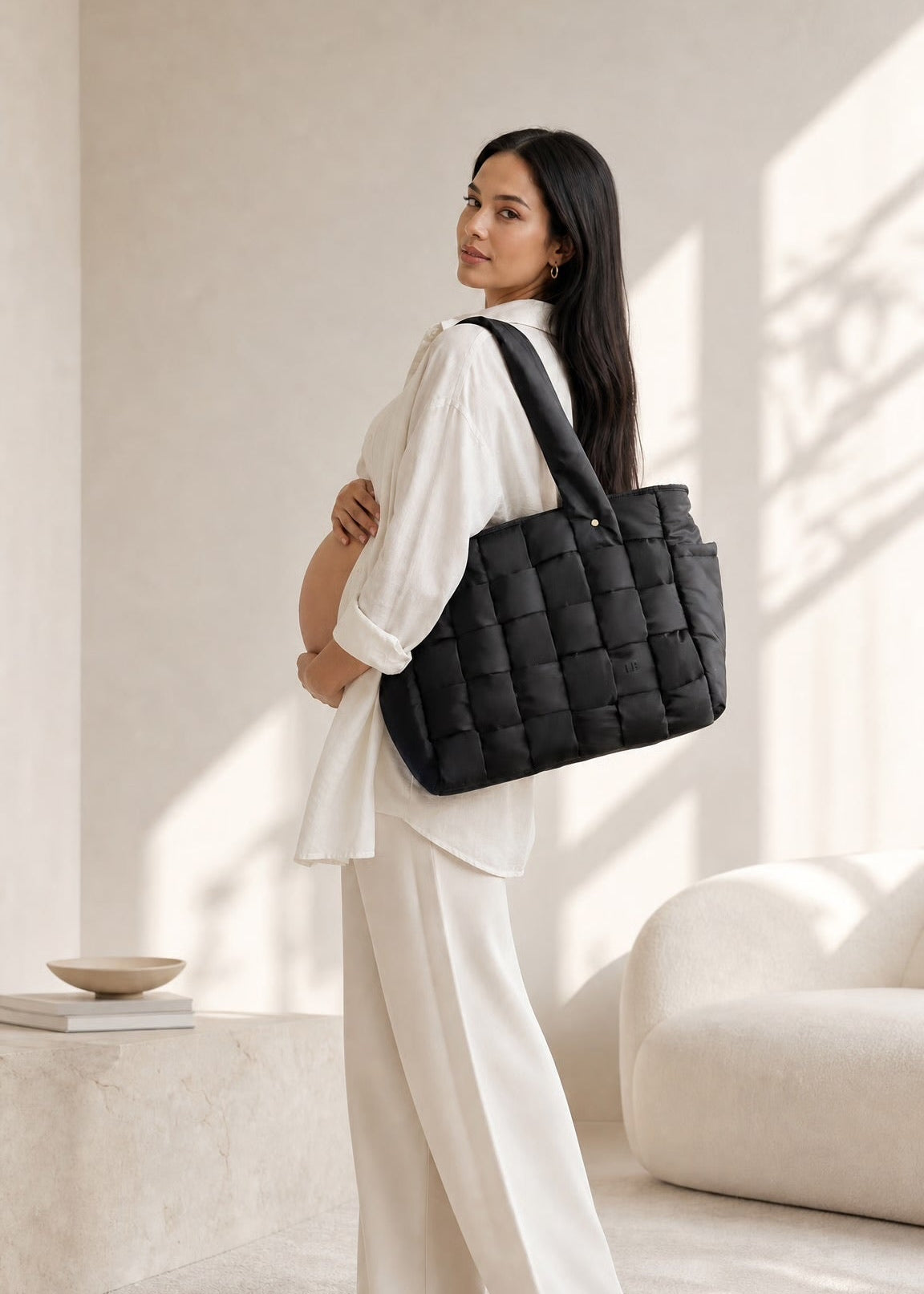 The Infinite Tote - Black by Luli Bebé