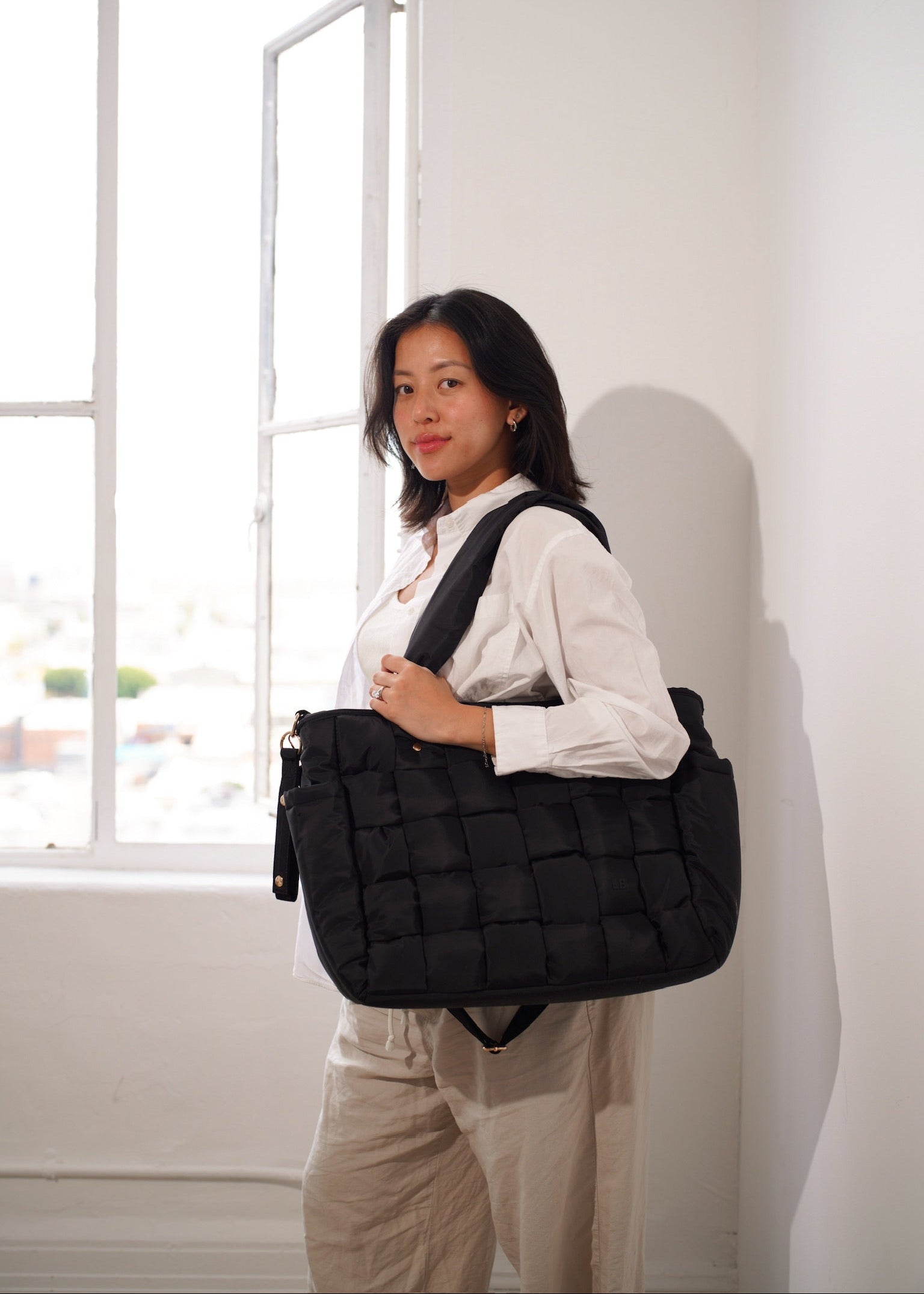 The Infinite Tote - Black by Luli Bebé